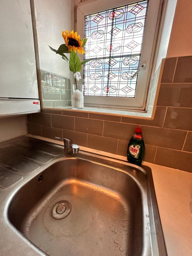 Perfect Family Home Next To London Bridge מראה חיצוני תמונה